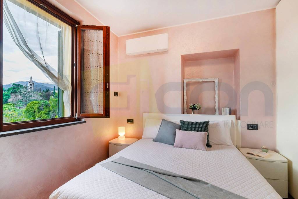 appartamento in vendita a Borgio Verezzi in zona Borgio