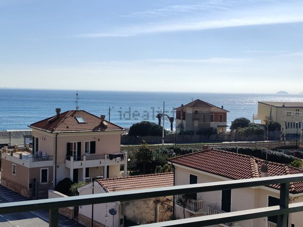 appartamento in vendita a Borgio Verezzi