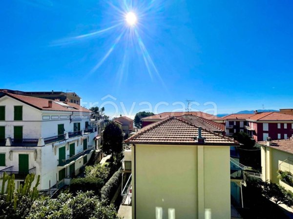 appartamento in vendita a Borgio Verezzi in zona Borgio