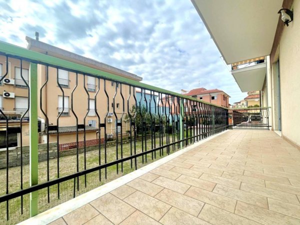 appartamento in vendita a Borgio Verezzi in zona Borgio