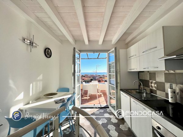 appartamento in vendita a Borgio Verezzi in zona Borgio