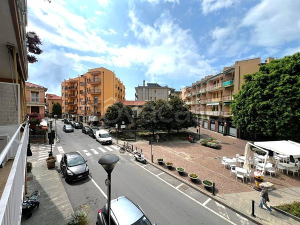 appartamento in vendita a Borgio Verezzi in zona Borgio