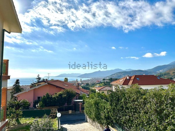 appartamento in vendita a Borgio Verezzi