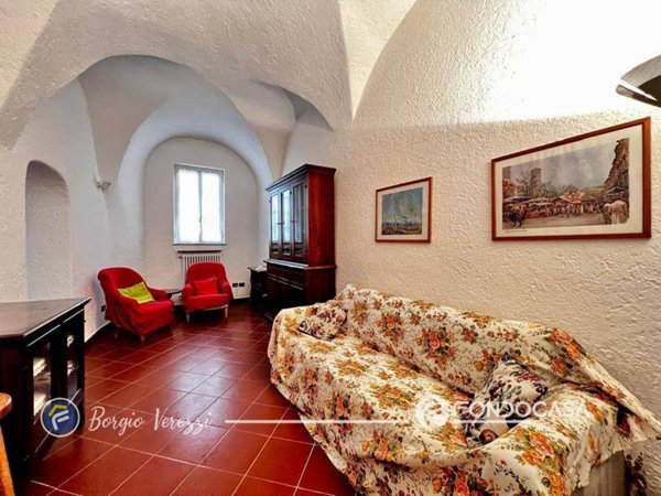 casa indipendente in vendita a Borgio Verezzi in zona Borgio