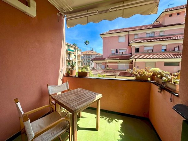 appartamento in vendita a Borgio Verezzi