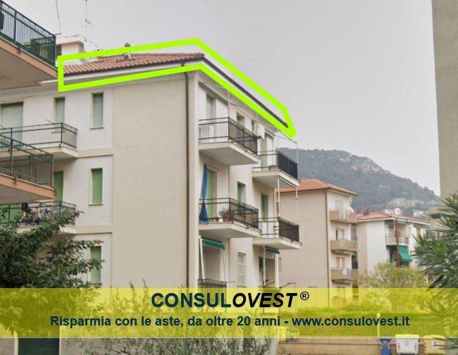 appartamento in vendita a Borgio Verezzi in zona Borgio