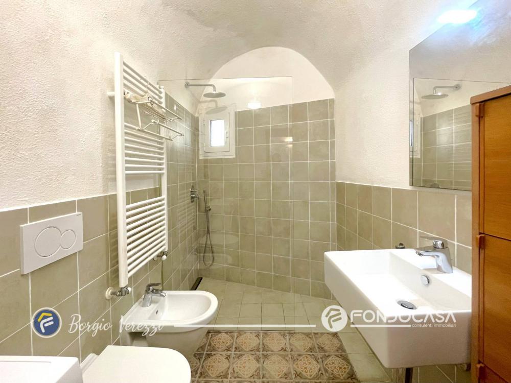 appartamento in vendita a Borgio Verezzi in zona Verezzi