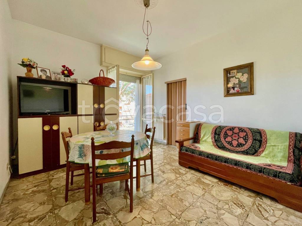 appartamento in vendita a Borgio Verezzi in zona Borgio