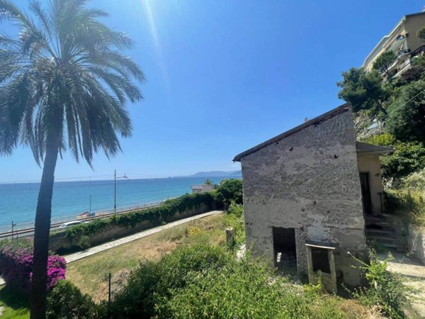 casa indipendente in vendita a Borgio Verezzi in zona Borgio