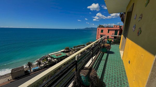 appartamento in vendita a Borgio Verezzi