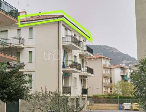 appartamento in vendita a Borgio Verezzi in zona Borgio