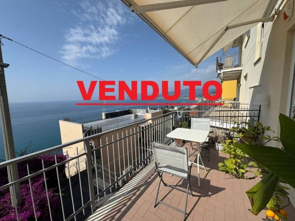 appartamento in vendita a Borgio Verezzi in zona Borgio