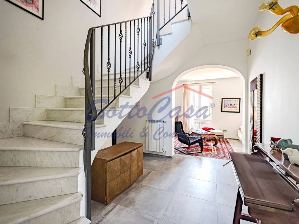 casa indipendente in vendita a Borgio Verezzi in zona Borgio
