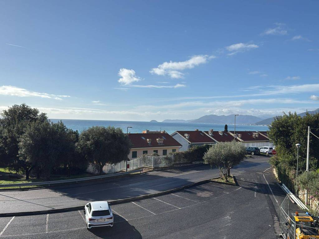appartamento in vendita a Borgio Verezzi in zona Borgio
