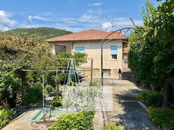 casa indipendente in vendita a Borgio Verezzi in zona Borgio