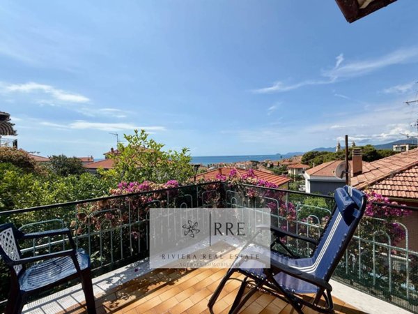 casa indipendente in vendita a Borgio Verezzi in zona Borgio