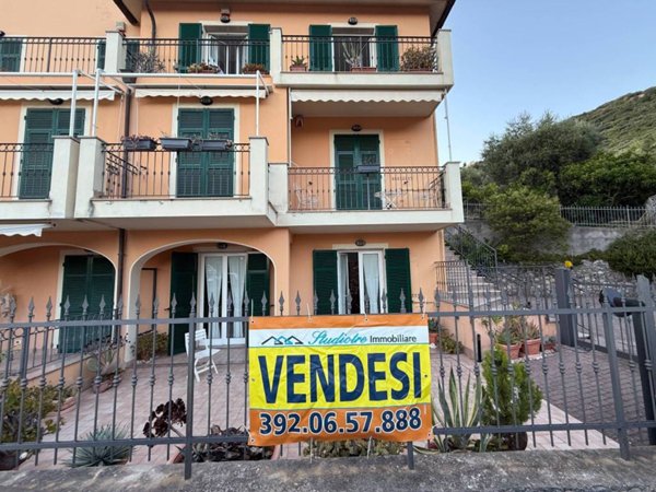 appartamento in vendita a Borgio Verezzi in zona Borgio