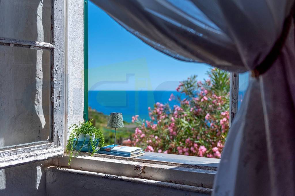 casa indipendente in vendita a Borgio Verezzi in zona Verezzi