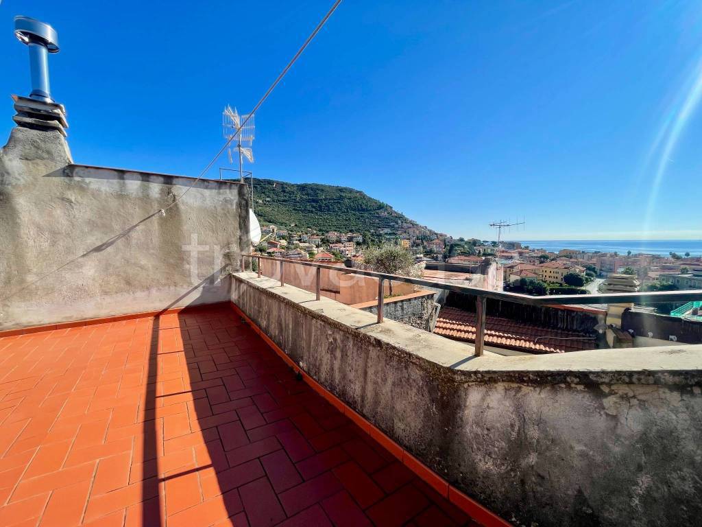 casa indipendente in vendita a Borgio Verezzi in zona Borgio