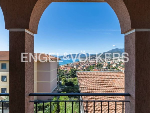 casa indipendente in vendita a Borgio Verezzi in zona Borgio