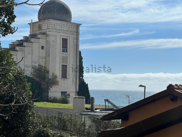 appartamento in vendita a Borgio Verezzi