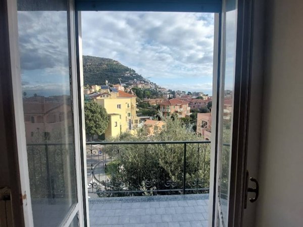 appartamento in vendita a Borgio Verezzi in zona Borgio