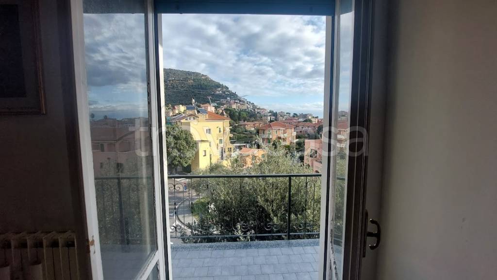 appartamento in vendita a Borgio Verezzi in zona Borgio