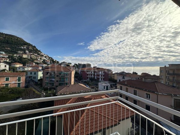 appartamento in vendita a Borgio Verezzi in zona Borgio