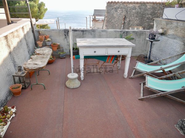 appartamento in vendita a Borgio Verezzi in zona Verezzi