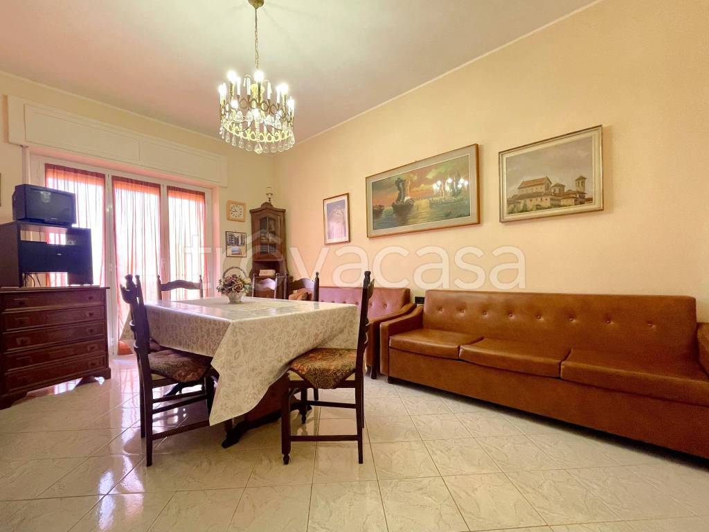 appartamento in vendita a Borgio Verezzi in zona Borgio