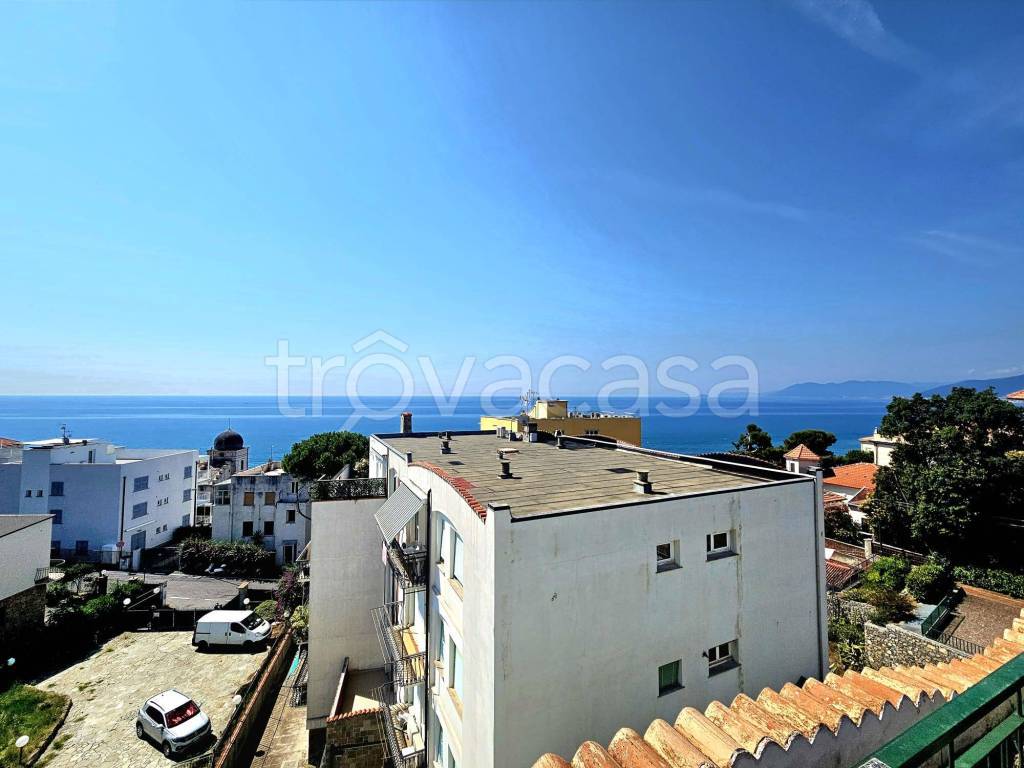 appartamento in vendita a Borgio Verezzi in zona Borgio