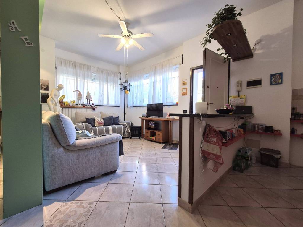 appartamento in vendita a Borgio Verezzi in zona Borgio