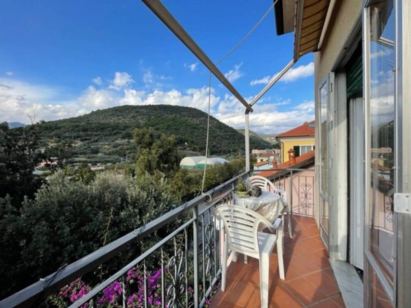 casa indipendente in vendita a Borgio Verezzi in zona Borgio