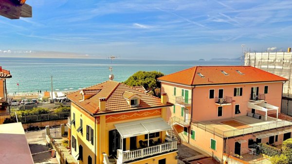 appartamento in vendita a Borgio Verezzi in zona Verezzi