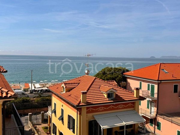 appartamento in vendita a Borgio Verezzi in zona Borgio