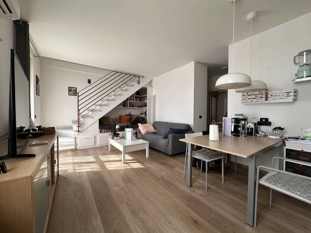 appartamento in vendita a Borgio Verezzi in zona Borgio