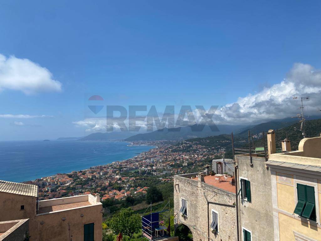 casa semindipendente in vendita a Borgio Verezzi in zona Verezzi