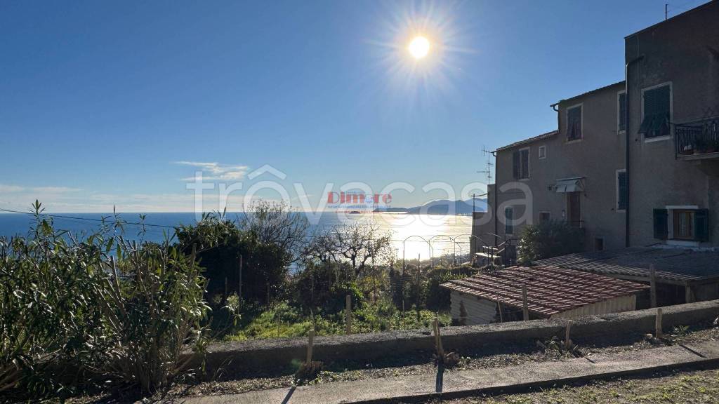 appartamento in vendita a Borgio Verezzi in zona Verezzi