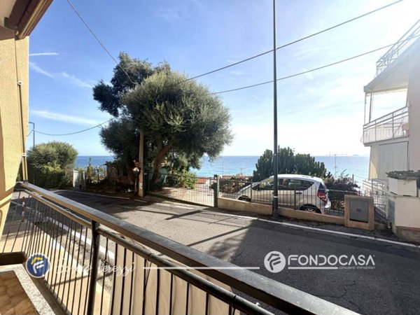 appartamento in vendita a Borgio Verezzi in zona Verezzi