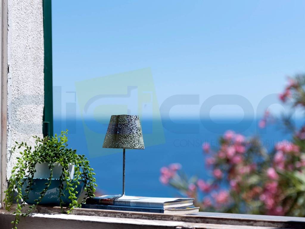 casa indipendente in vendita a Borgio Verezzi in zona Verezzi