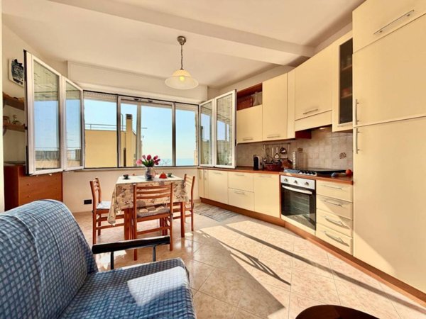 appartamento in vendita a Borgio Verezzi in zona Borgio