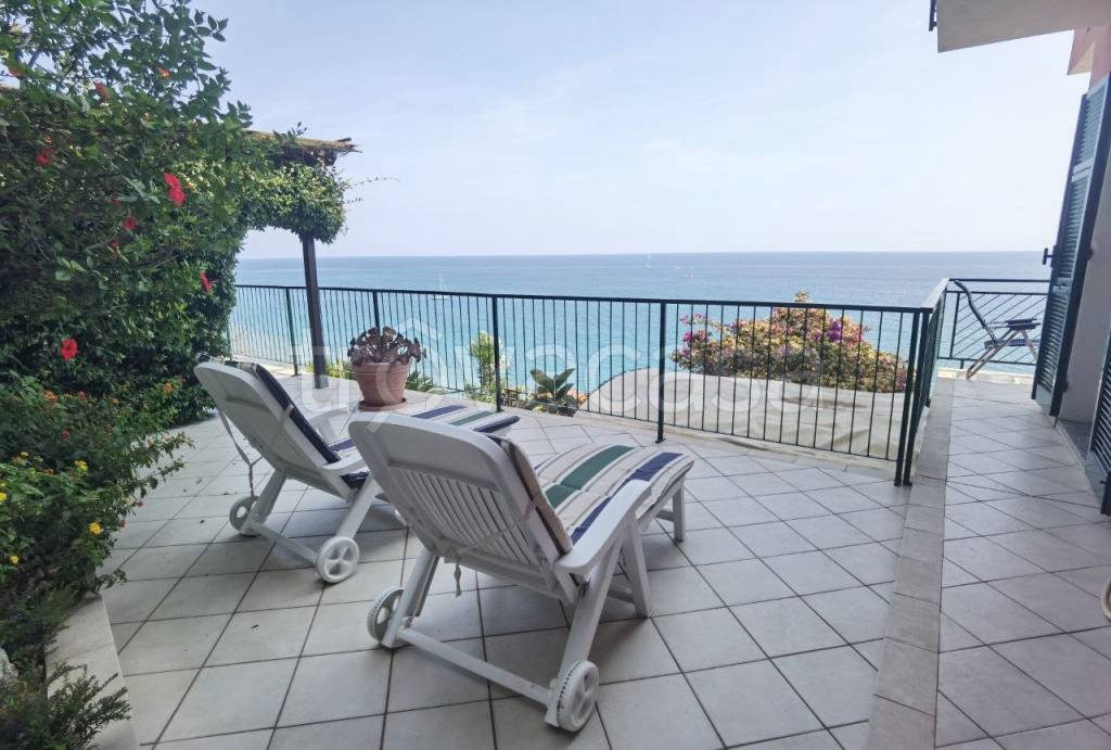 appartamento in vendita a Borgio Verezzi