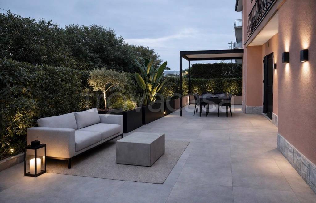 appartamento in vendita a Borgio Verezzi in zona Borgio