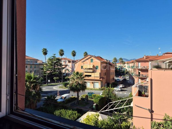 appartamento in vendita a Borgio Verezzi in zona Borgio