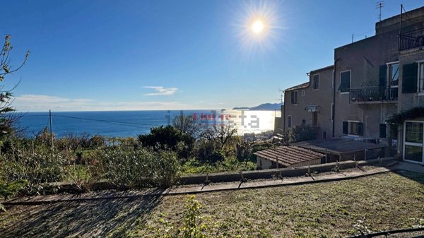 appartamento in vendita a Borgio Verezzi in zona Verezzi