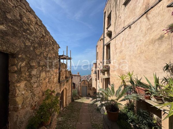 appartamento in vendita a Borgio Verezzi in zona Verezzi