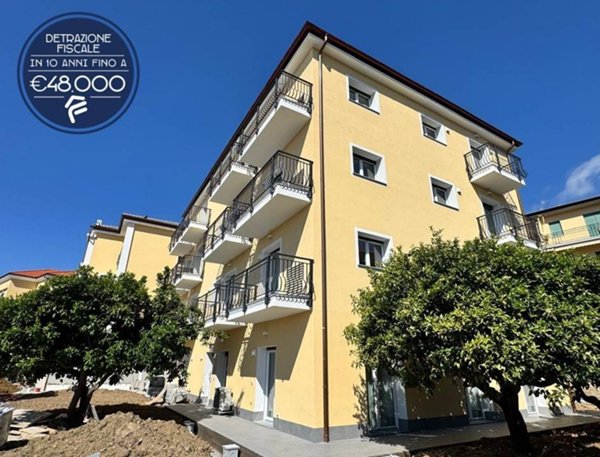 appartamento in vendita a Borgio Verezzi in zona Borgio