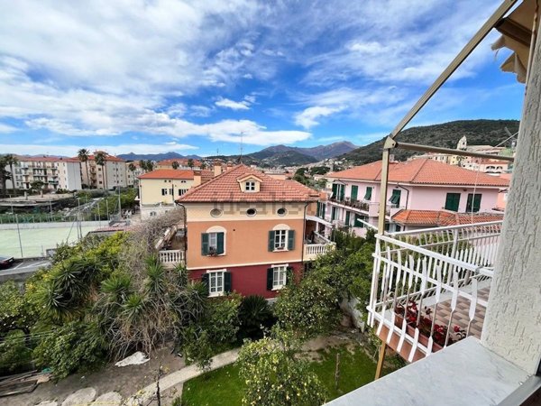 appartamento in vendita a Borgio Verezzi in zona Borgio