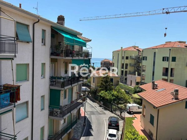 appartamento in vendita a Borgio Verezzi in zona Borgio