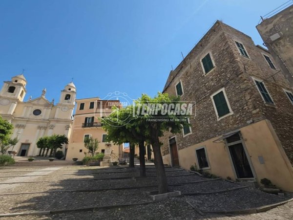 appartamento in vendita a Borgio Verezzi in zona Verezzi